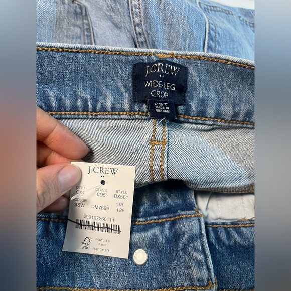 J.Crew Tall wide-leg cropped jean in all-day stretch - Picture 8 of 9